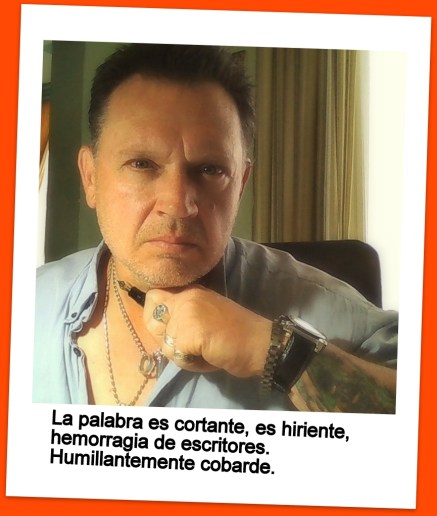 La palabra es cortante