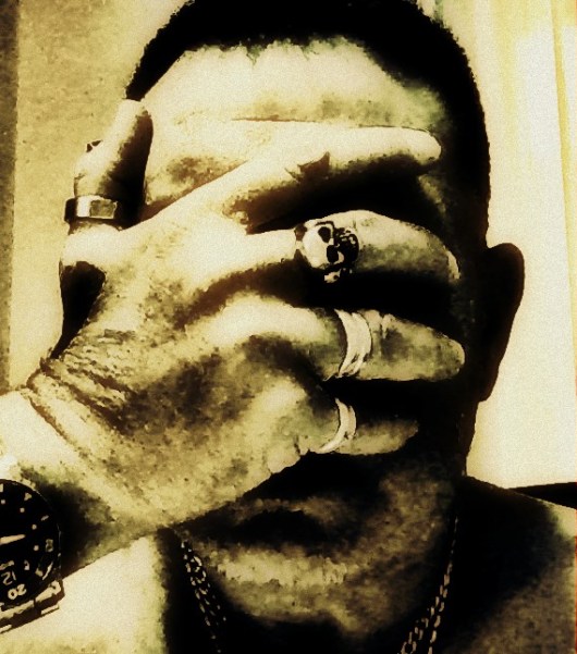 Nosotros bastardos de Dios