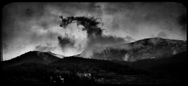 Nubonstruosidad marco Fuji feb 2016