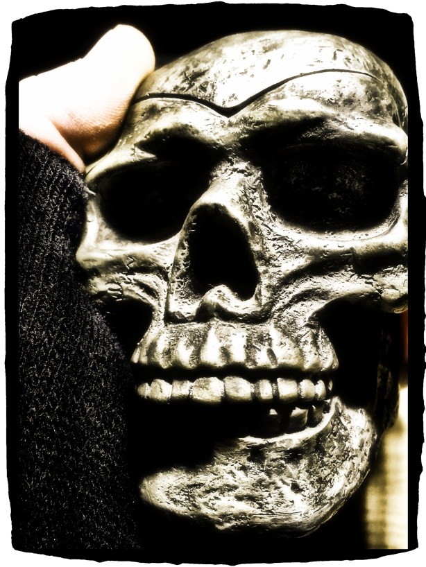 Muertes grandes y pequeñas. Iphone. Enero 2016.