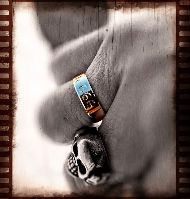 El graciosillo del anillo